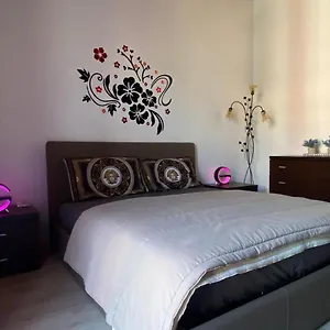 Apartamento 5 Min Dalla Stazione Centrale, La Spezia